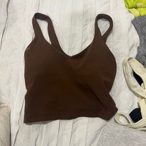 Align tank in brown!